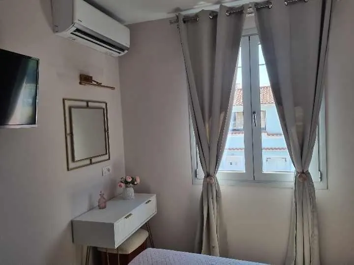 Apartment Bella Bianca , 200M From Central Square Argostoli