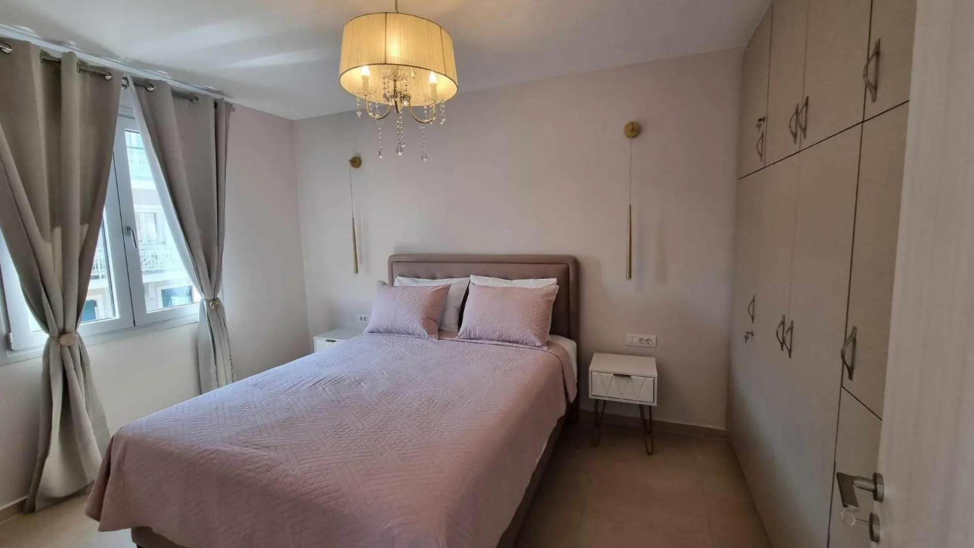 Bella Bianca , 200M From Central Square Argostoli  Argostoli (Kefalonia)