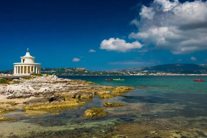 Bella Bianca , 200M From Central Square Argostoli  0*, Argostoli (Kefalonia) Greece